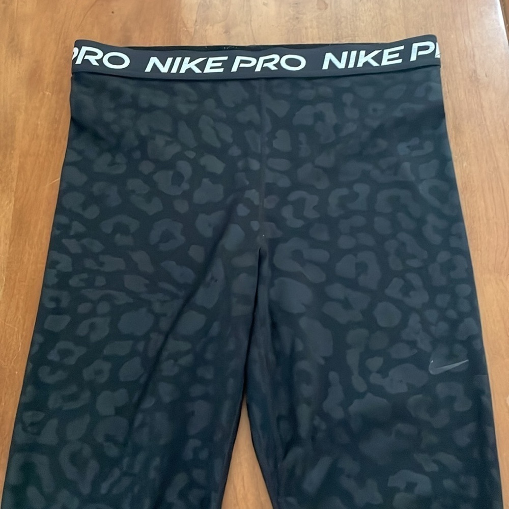 Nike Pro Base Layer Size Large - Picture 2 of 11